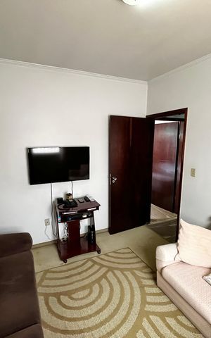 Casa à venda com 225m², 3 quartos e 5 vagas Casa à venda com 225m², 3 quartos e 5 vagasQuarto 3 / Sala de Tv