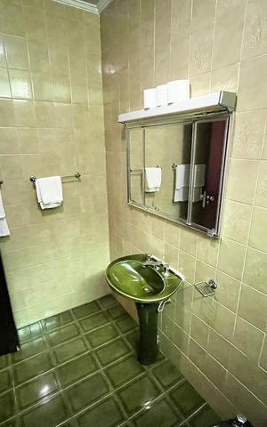 Casa à venda com 225m², 3 quartos e 5 vagas Casa à venda com 225m², 3 quartos e 5 vagasBanheiro da Suíte