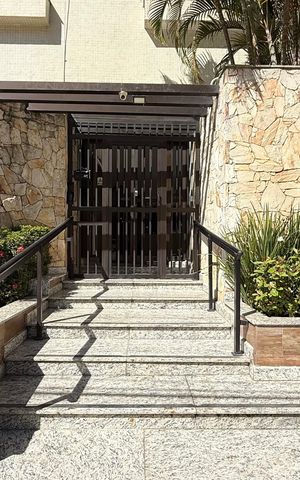 Apartamento para alugar com 350m², 4 quartos e 2 vagas Apartamento para alugar com 350m², 4 quartos e 2 vagasFachada