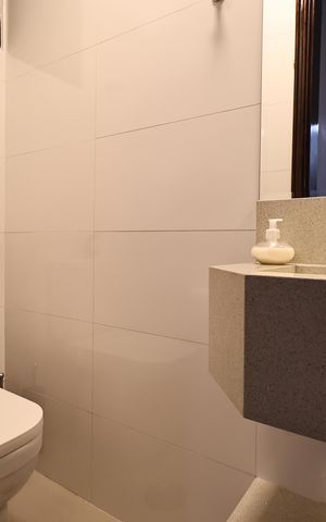 Apartamento à venda com 135m², 4 quartos e 2 vagas Apartamento à venda com 135m², 4 quartos e 2 vagasLavabo