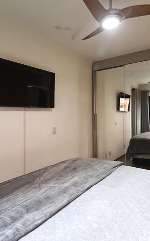 Apartamento à venda com 135m², 4 quartos e 2 vagas Apartamento à venda com 135m², 4 quartos e 2 vagasSuite