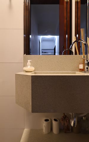 Apartamento à venda com 135m², 4 quartos e 2 vagas Apartamento à venda com 135m², 4 quartos e 2 vagasLavabo