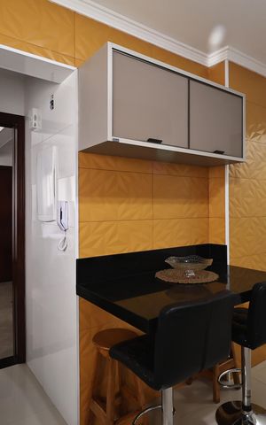 Apartamento à venda com 135m², 4 quartos e 2 vagas Apartamento à venda com 135m², 4 quartos e 2 vagasCozinha