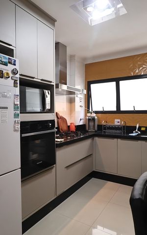 Apartamento à venda com 135m², 4 quartos e 2 vagas Apartamento à venda com 135m², 4 quartos e 2 vagasCozinha