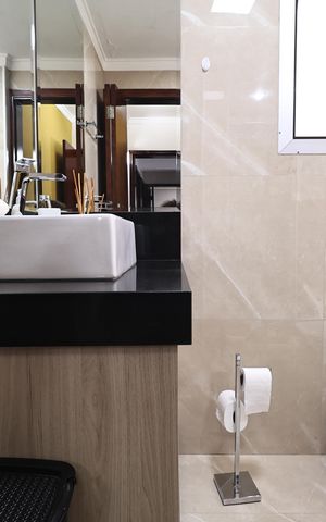 Apartamento à venda com 135m², 4 quartos e 2 vagas Apartamento à venda com 135m², 4 quartos e 2 vagasBanheiro da Suíte