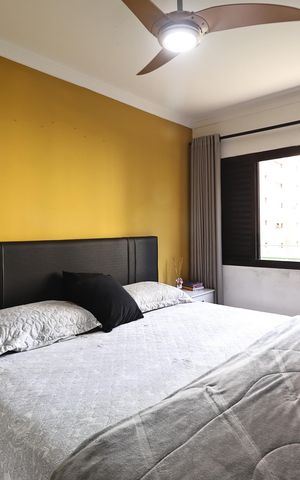 Apartamento à venda com 135m², 4 quartos e 2 vagas Apartamento à venda com 135m², 4 quartos e 2 vagasSuite