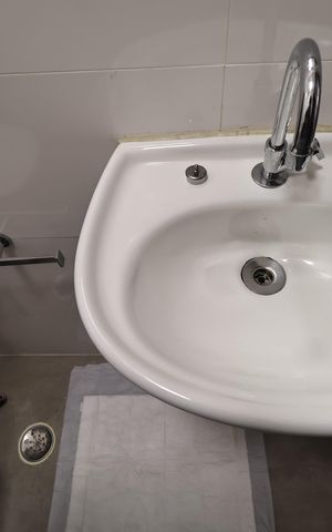 Apartamento à venda com 135m², 4 quartos e 2 vagas Apartamento à venda com 135m², 4 quartos e 2 vagasBanheiro de serviço