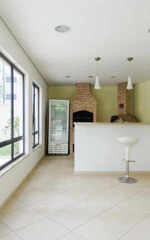 Apartamento à venda com 135m², 4 quartos e 2 vagas Apartamento à venda com 135m², 4 quartos e 2 vagasÁrea comum - Churrasqueira