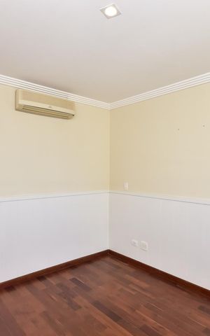 Apartamento à venda com 330m², 4 quartos e 5 vagasSuíte 3