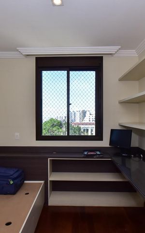 Apartamento à venda com 330m², 4 quartos e 5 vagasSuíte 2