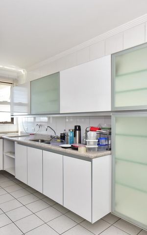 Apartamento à venda com 330m², 4 quartos e 5 vagasCozinha