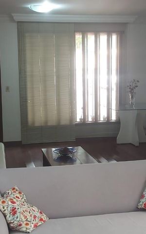 Casa à venda com 343m², 5 quartos e 5 vagas Casa à venda com 343m², 5 quartos e 5 vagassala