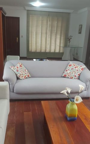 Casa à venda com 343m², 5 quartos e 5 vagas Casa à venda com 343m², 5 quartos e 5 vagassala