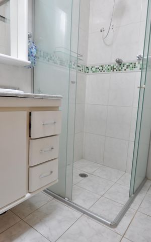 Casa à venda com 250m², 5 quartos e 2 vagasBanheiro Social