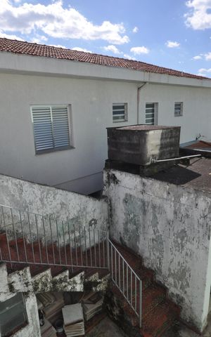 Casa à venda com 250m², 5 quartos e 2 vagasQuintal