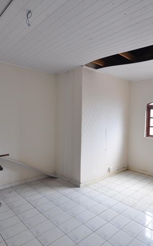 Casa à venda com 250m², 5 quartos e 2 vagasQuarto de Serviço