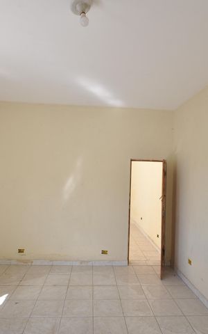 Casa à venda com 250m², 5 quartos e 2 vagasQuarto 5