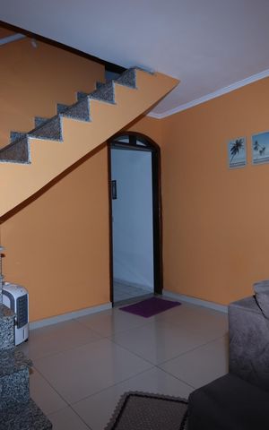 Casa à venda com 209m², 3 quartos e 7 vagasSala