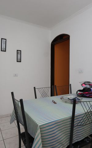 Casa à venda com 209m², 3 quartos e 7 vagasCopa
