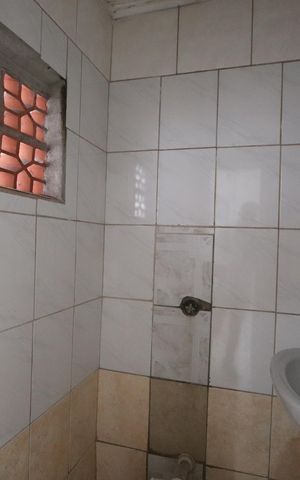 Casa à venda com 209m², 3 quartos e 7 vagasBanheiro de serviço
