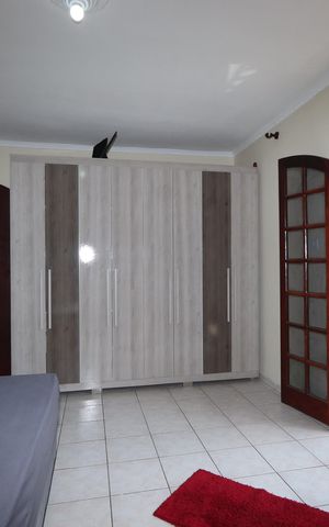 Casa à venda com 209m², 3 quartos e 7 vagasQuarto 2