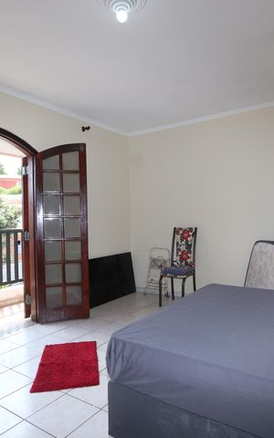 Casa à venda com 209m², 3 quartos e 7 vagasQuarto 2