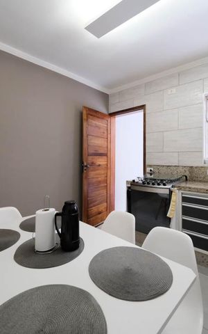 Casa à venda com 198m², 4 quartos e 2 vagasCozinha