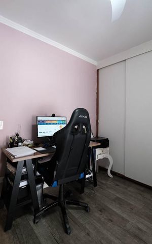 Casa à venda com 198m², 4 quartos e 2 vagasQuarto 2