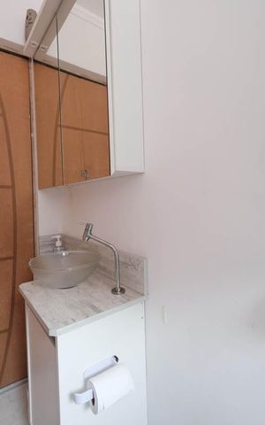 Casa à venda com 198m², 4 quartos e 2 vagasBanheiro Social