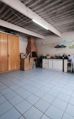 Casa à venda com 198m², 4 quartos e 2 vagasÁrea gourmet