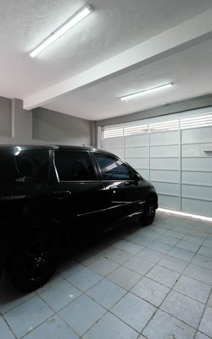 Casa à venda com 198m², 4 quartos e 2 vagasGaragem