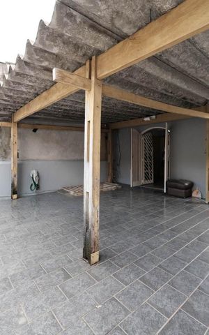 Casa à venda com 198m², 4 quartos e 2 vagasVaranda do Quarto 2
