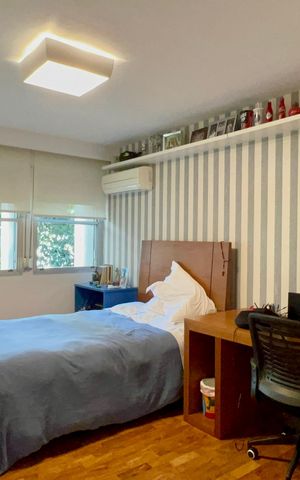 Apartamento à venda com 226m², 3 quartos e 2 vagas Apartamento à venda com 226m², 3 quartos e 2 vagasQuarto 1