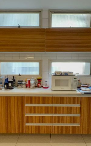 Apartamento à venda com 226m², 3 quartos e 2 vagas Apartamento à venda com 226m², 3 quartos e 2 vagasCozinha