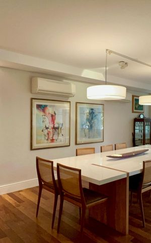 Apartamento à venda com 226m², 3 quartos e 2 vagas Apartamento à venda com 226m², 3 quartos e 2 vagasSala de Jantar