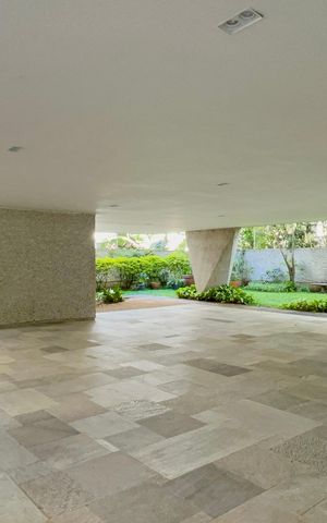 Apartamento à venda com 226m², 3 quartos e 2 vagas Apartamento à venda com 226m², 3 quartos e 2 vagasÁrea comum