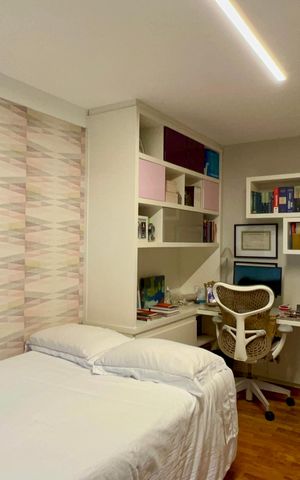 Apartamento à venda com 226m², 3 quartos e 2 vagas Apartamento à venda com 226m², 3 quartos e 2 vagasQuarto 2