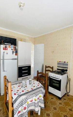 Casa à venda com 180m², 3 quartos e 2 vagas Casa à venda com 180m², 3 quartos e 2 vagasCozinha 2