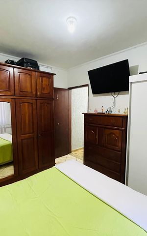 Casa à venda com 180m², 3 quartos e 2 vagas Casa à venda com 180m², 3 quartos e 2 vagasQuarto 3