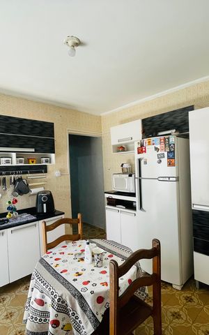 Casa à venda com 180m², 3 quartos e 2 vagas Casa à venda com 180m², 3 quartos e 2 vagasCozinha 2