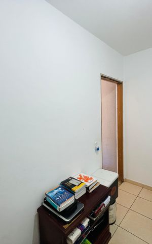 Casa à venda com 180m², 3 quartos e 2 vagas Casa à venda com 180m², 3 quartos e 2 vagasEscritório