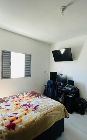 Casa à venda com 180m², 3 quartos e 2 vagas Casa à venda com 180m², 3 quartos e 2 vagasQuarto 1