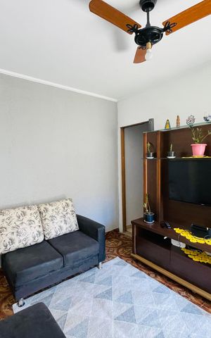 Casa à venda com 180m², 3 quartos e 2 vagas Casa à venda com 180m², 3 quartos e 2 vagasSala 2
