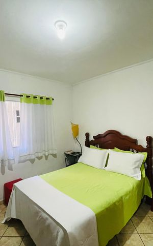 Casa à venda com 180m², 3 quartos e 2 vagas Casa à venda com 180m², 3 quartos e 2 vagasQuarto 3