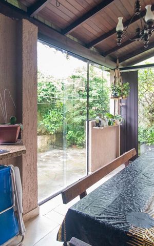 Casa à venda com 255m², 4 quartos e 3 vagasChurrasqueira