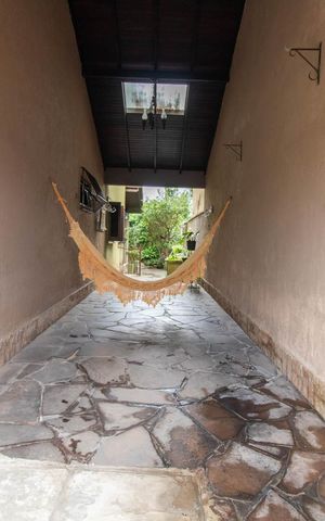 Casa à venda com 255m², 4 quartos e 3 vagasGaragem