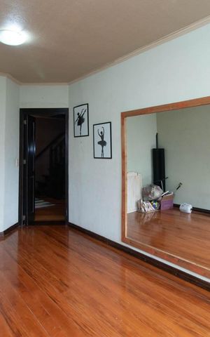 Casa à venda com 255m², 4 quartos e 3 vagasQuarto 3