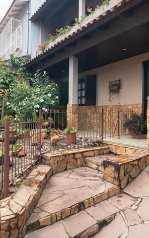 Casa à venda com 255m², 4 quartos e 3 vagasJardim