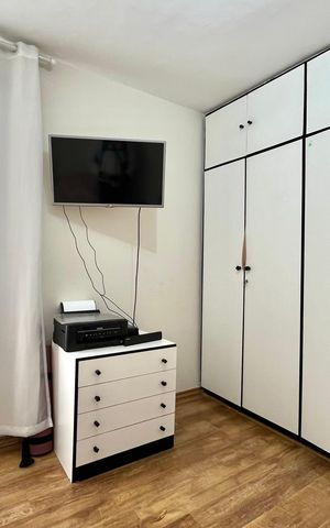Casa à venda com 196m², 4 quartos e 4 vagas Casa à venda com 196m², 4 quartos e 4 vagasQuarto 3
