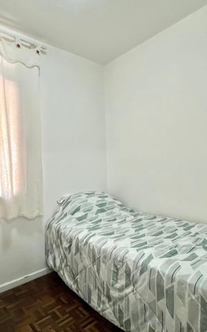 Casa à venda com 196m², 4 quartos e 4 vagas Casa à venda com 196m², 4 quartos e 4 vagasQuarto de Serviço